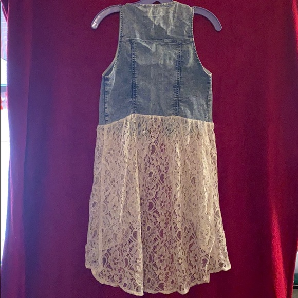 A Jean vest shirt - Picture 2 of 2